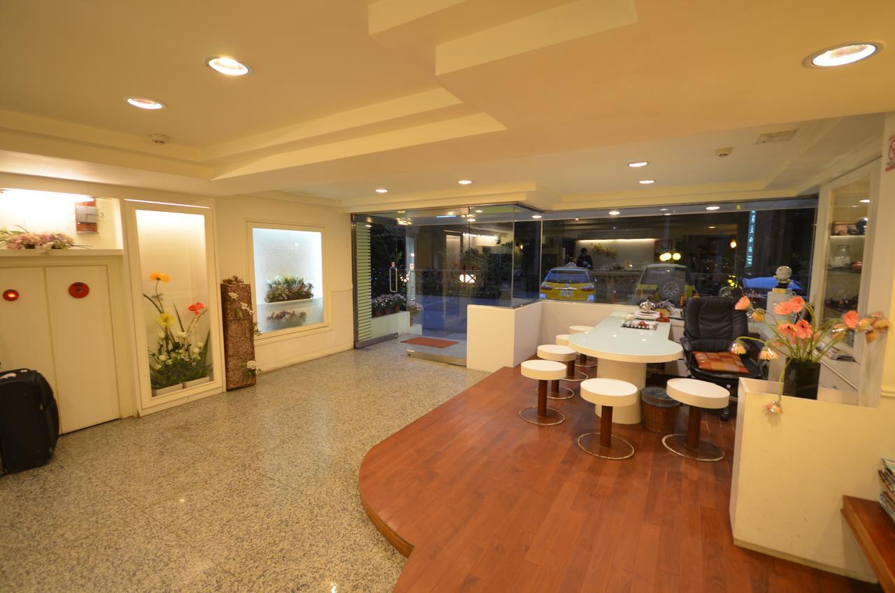 Maria Hotel 中正区 エクステリア 写真